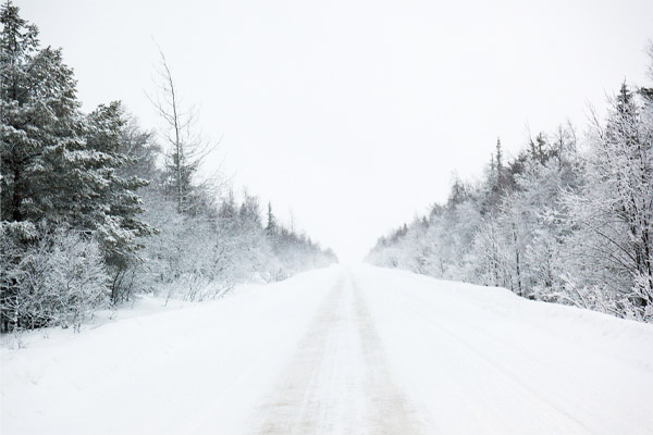 image of blizzard weather depciting affect of propane delivery